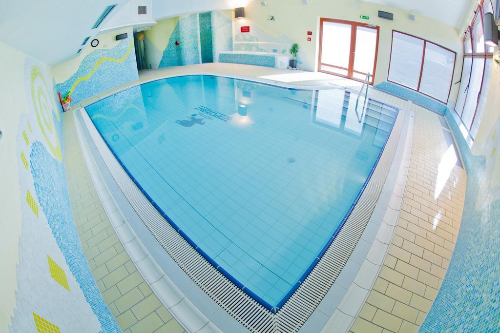 Hotel Impozant Valca Bagian luar foto
