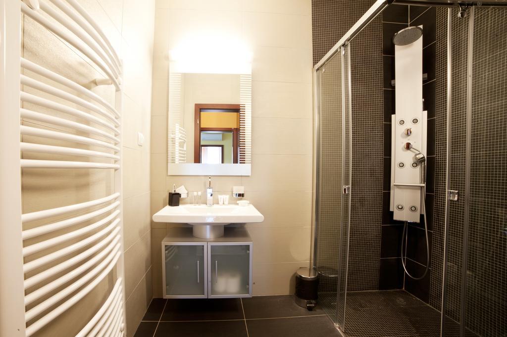 Hotel Impozant Valca Bagian luar foto