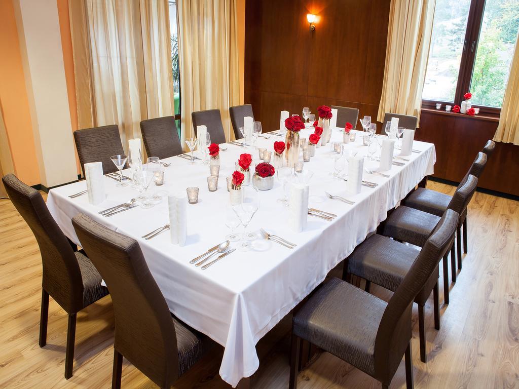 Hotel Impozant Valca Bagian luar foto