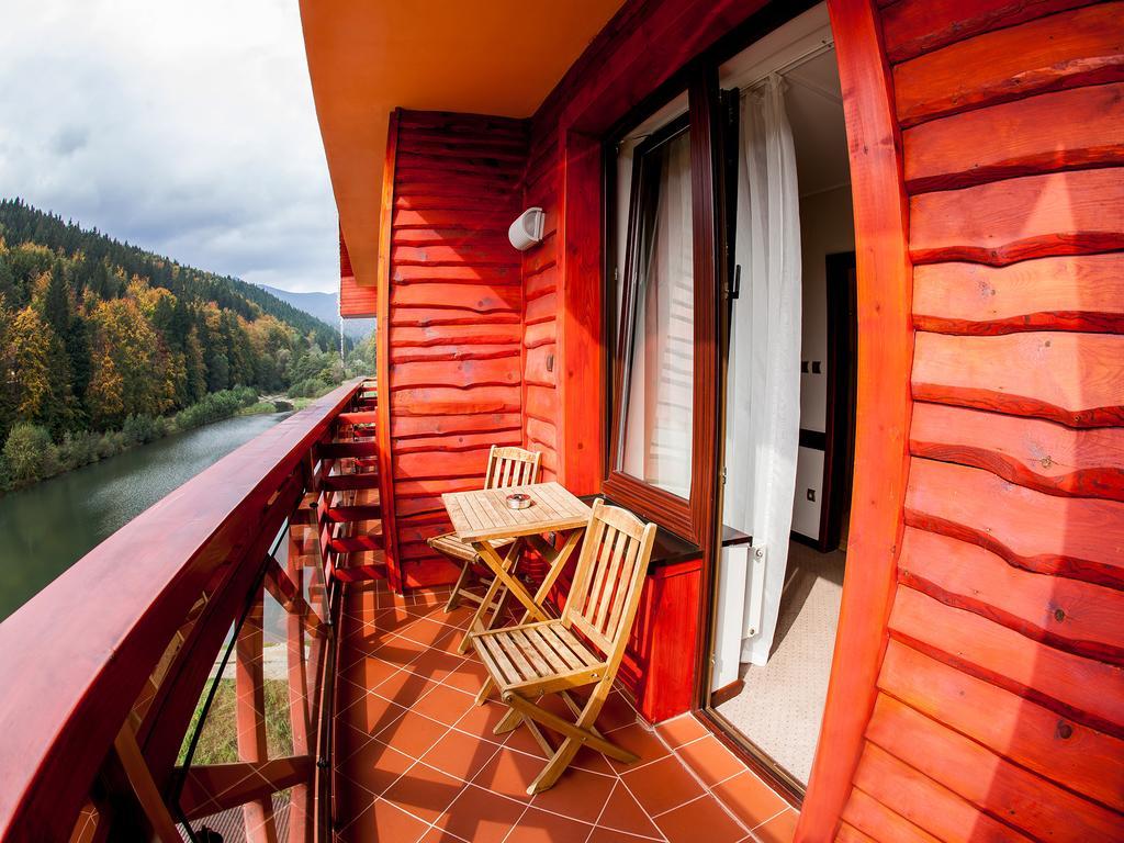 Hotel Impozant Valca Bagian luar foto